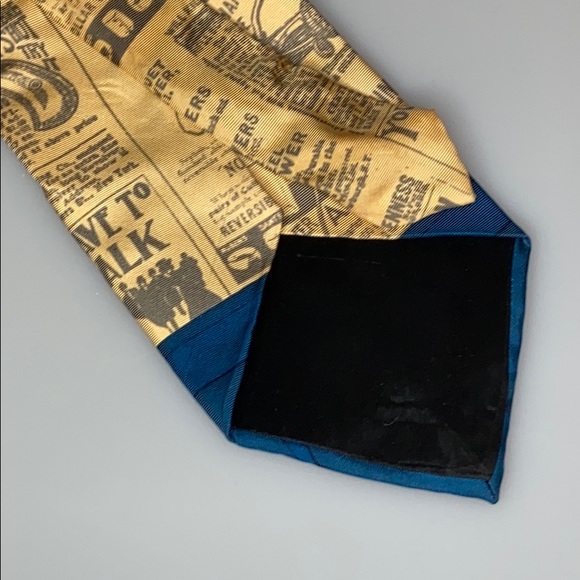 Spencer Lowe necktie vintage football themed - Picture 4 of 4